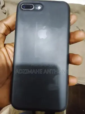 Apple iPhone 8 Plus 64 GB Black