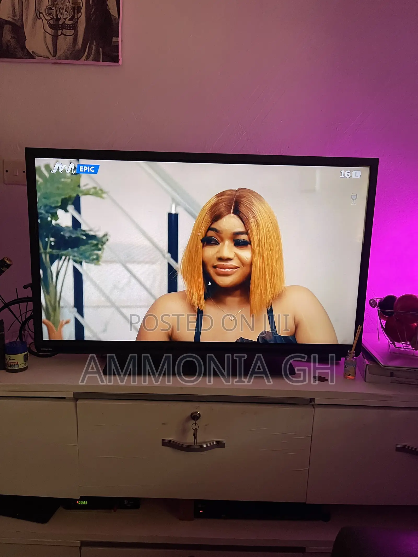 40 Inches Toshiba TV