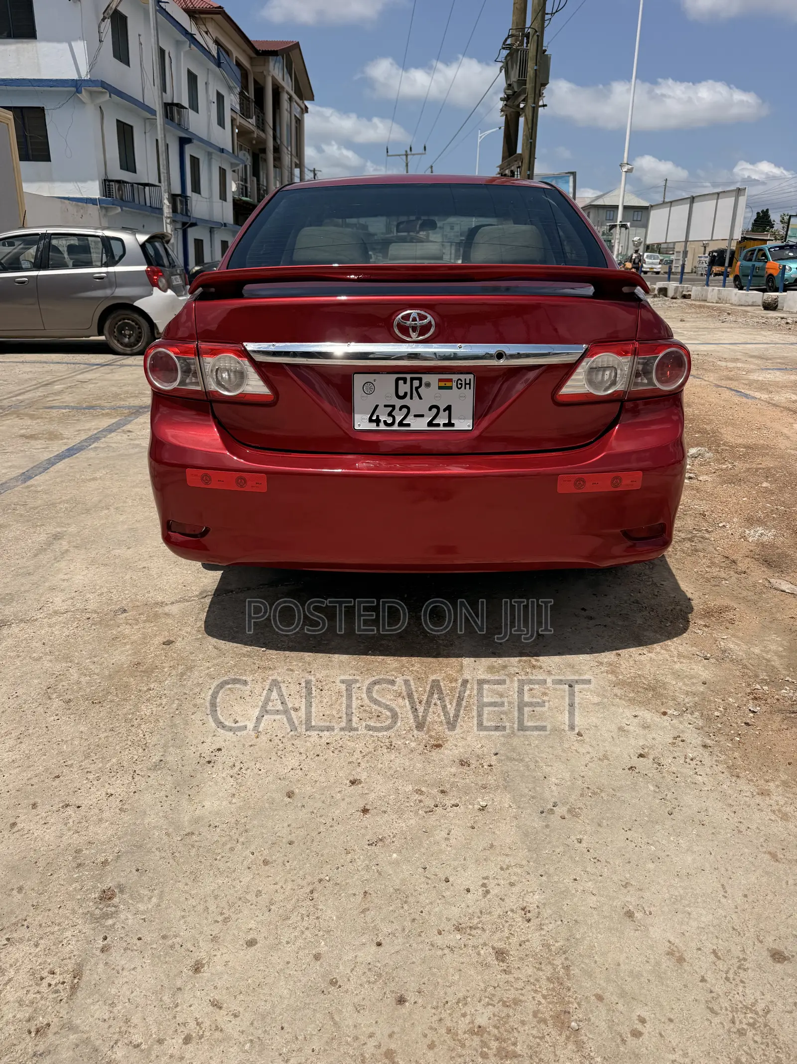 Toyota Corolla LE 4dr Sedan (1.8L 4cyl 4A) 2013