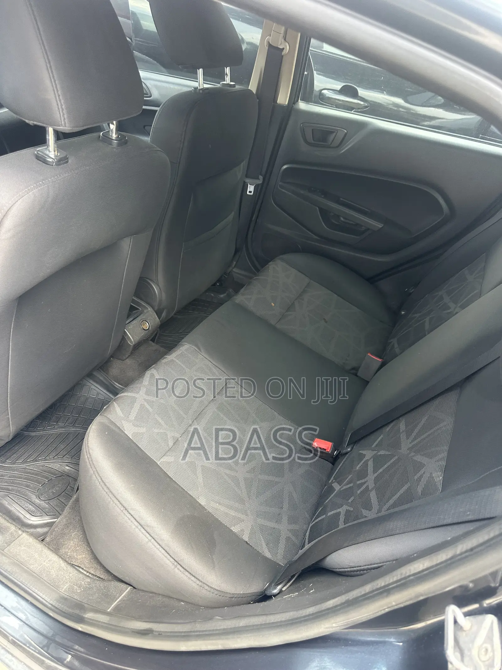 Ford Fiesta S 4dr Sedan (1.6L 4cyl 5M) 2014 Gray