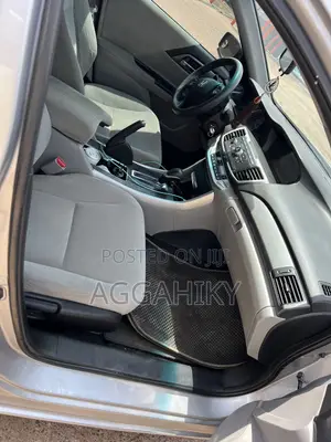 Honda Accord EX 2dr Coupe FWD (2.4L 4cyl 2A) 2013 Silver
