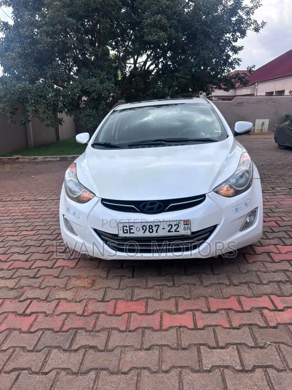Hyundai Elantra Limited 2012 White