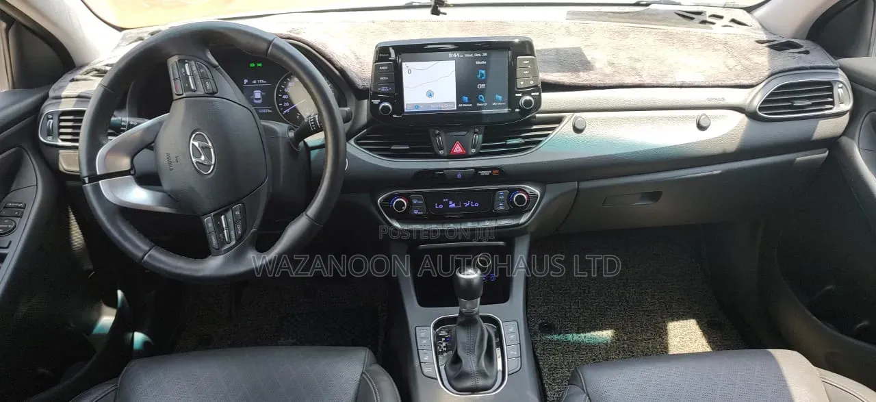 Hyundai i30 2016 White