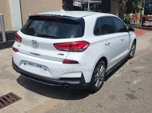 Hyundai i30 2016 White