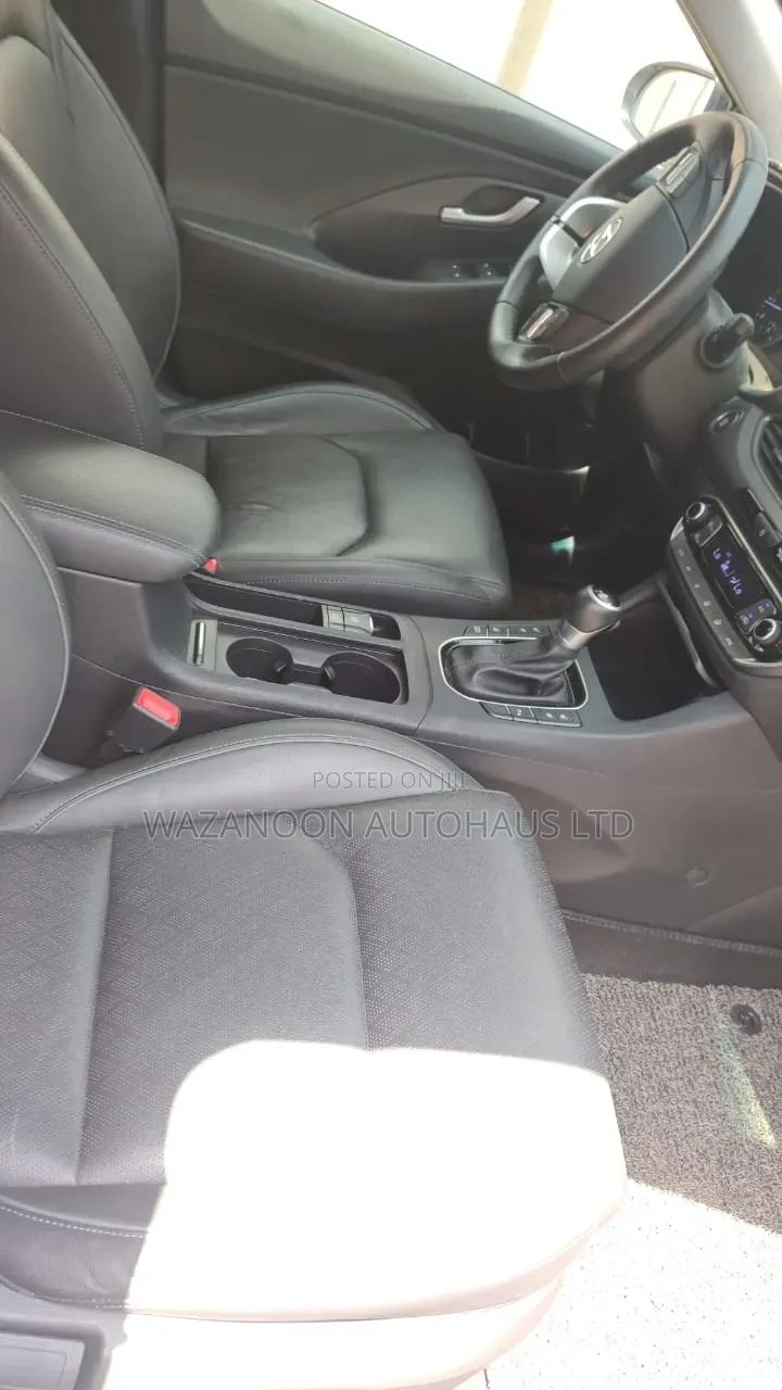Hyundai i30 2016 White
