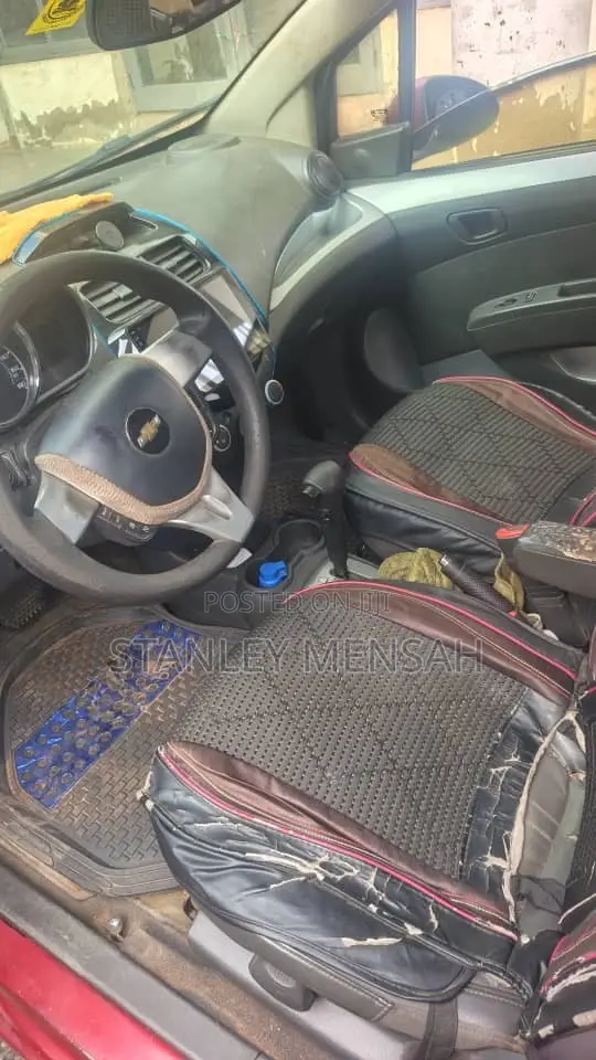 Chevrolet Spark LS 2013