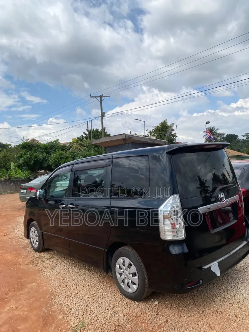 Toyota Voxy 2013 Black