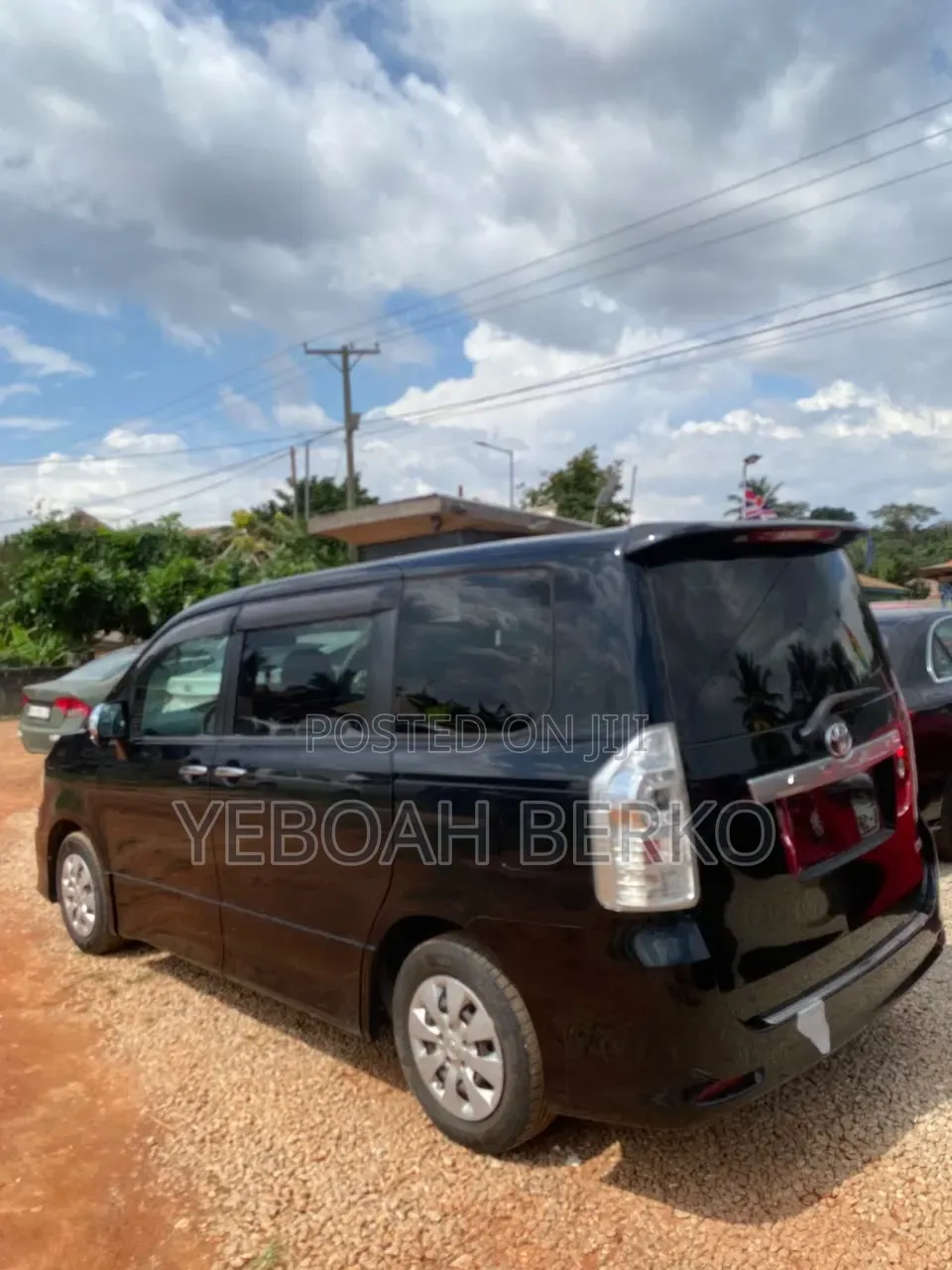 Toyota Voxy 2013 Black