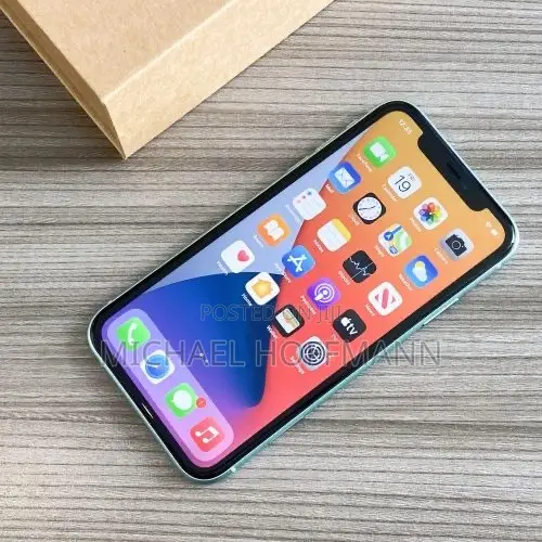 Apple iPhone 11 128 GB Green