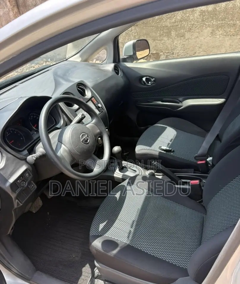 Nissan Note 1.6 Petrol 2014 Silver