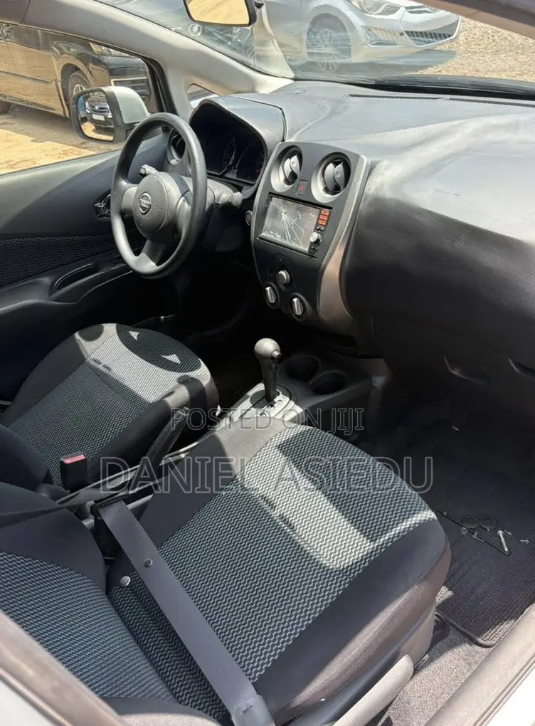 Nissan Note 1.6 Petrol 2014 Silver
