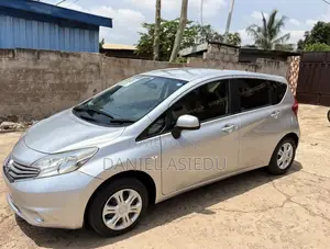 Nissan Note 1.6 Petrol 2014 Silver