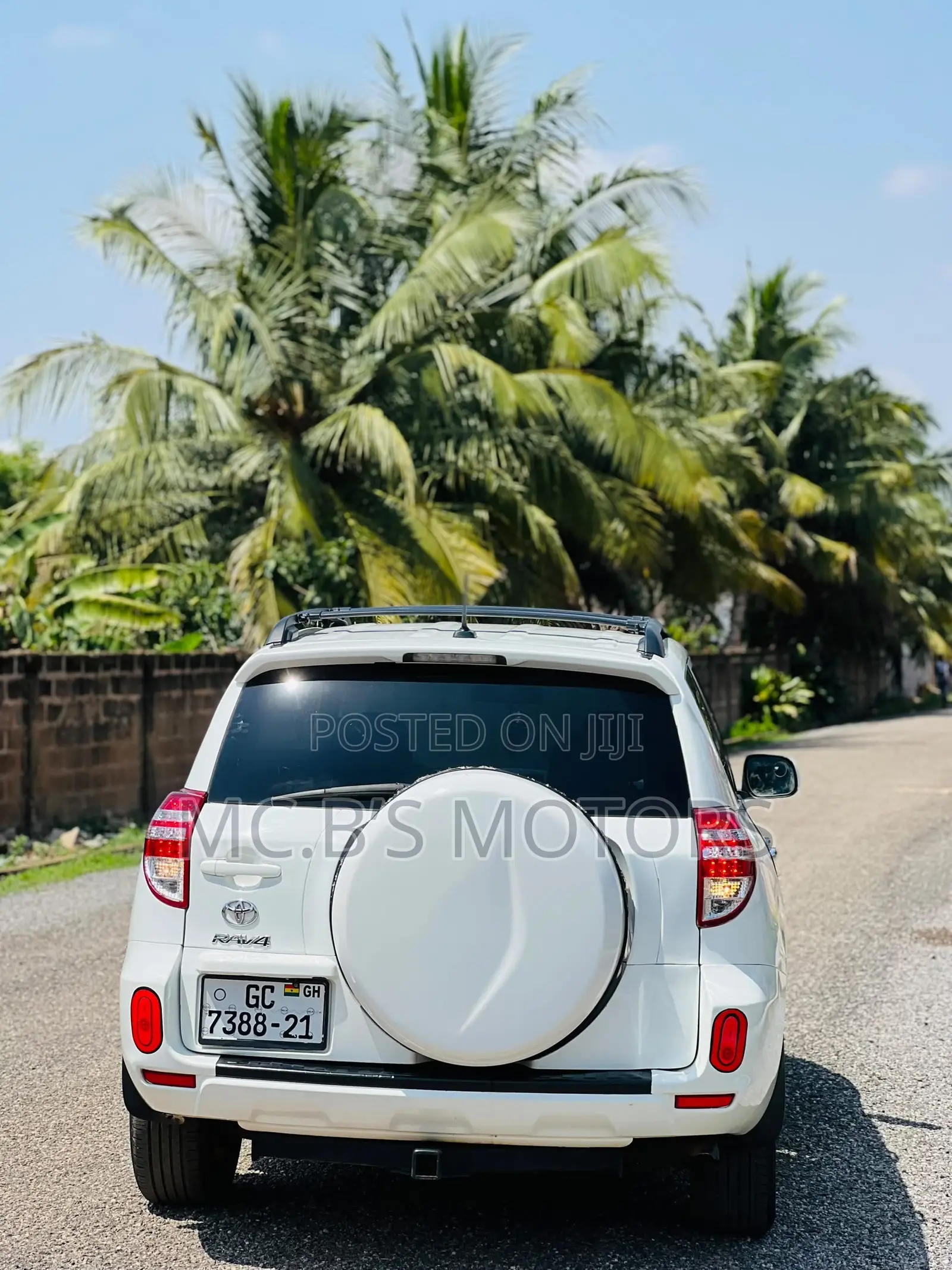 Toyota RAV4 2012 White