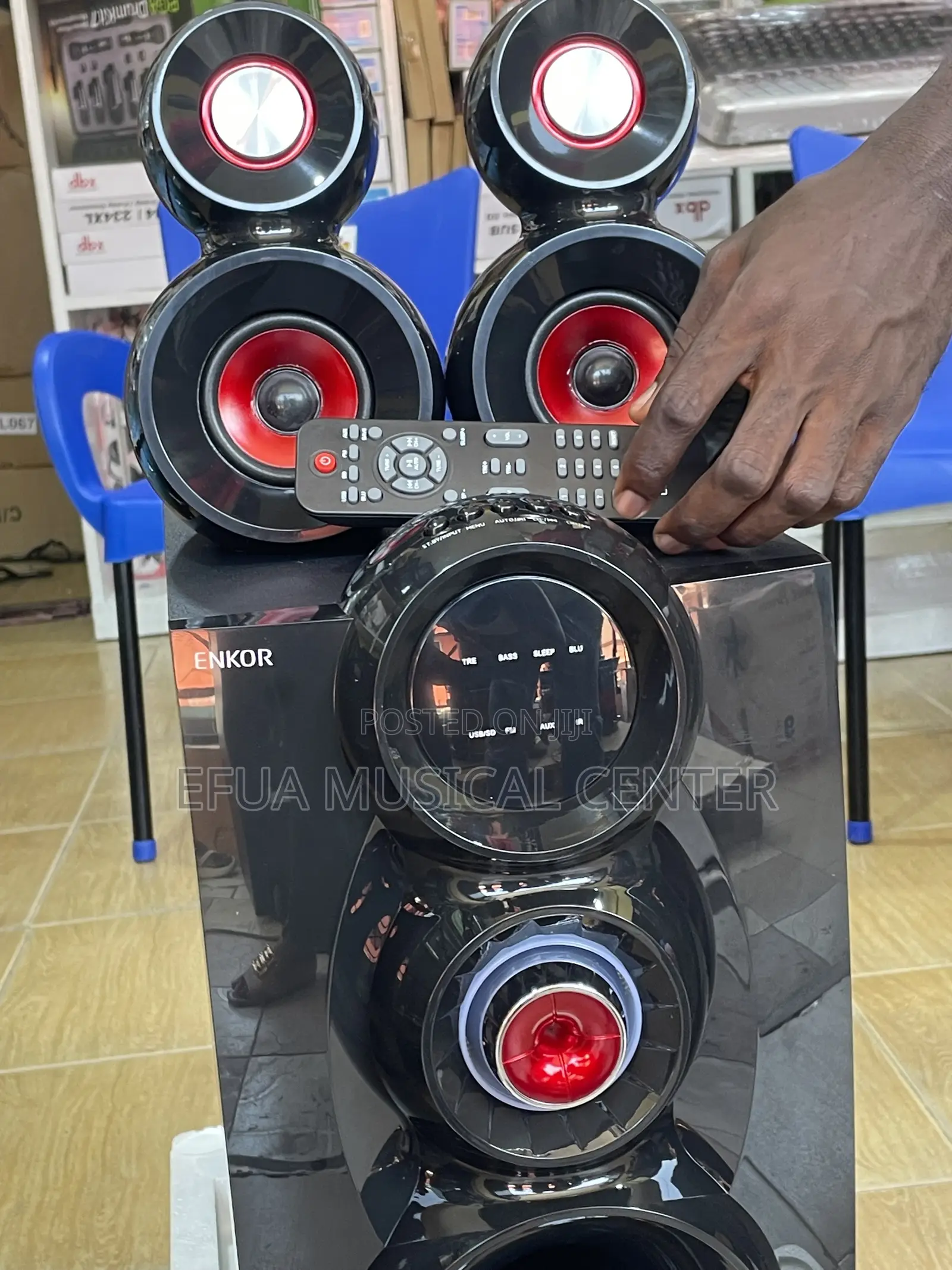 Enkor Bluetooth Speaker