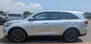 Kia Sorento 2019 Silver