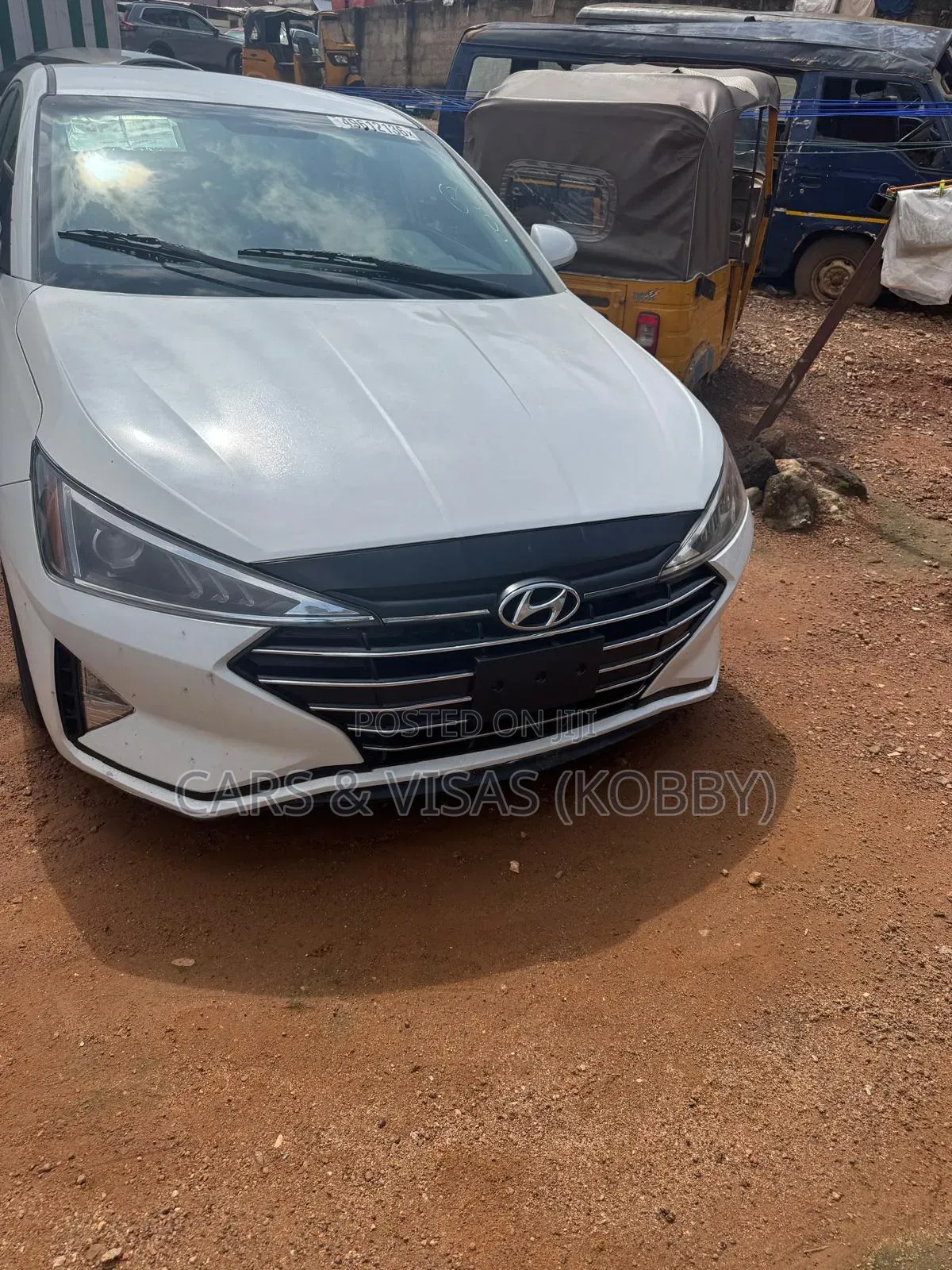 Hyundai Elantra 2019 White