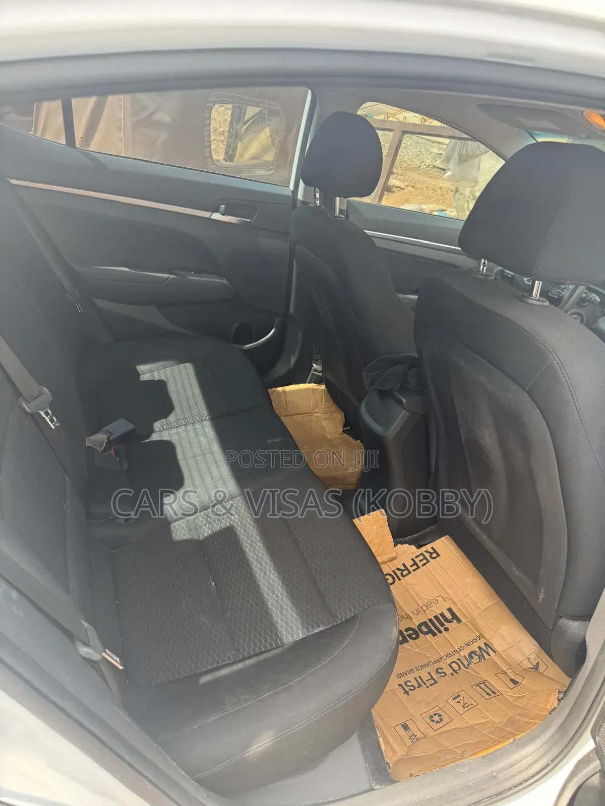 Hyundai Elantra 2019 White