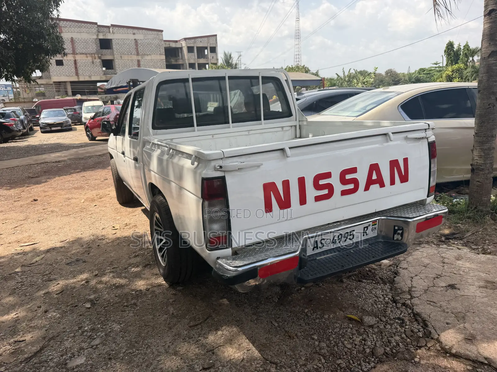 Nissan Hardbody 1998 White