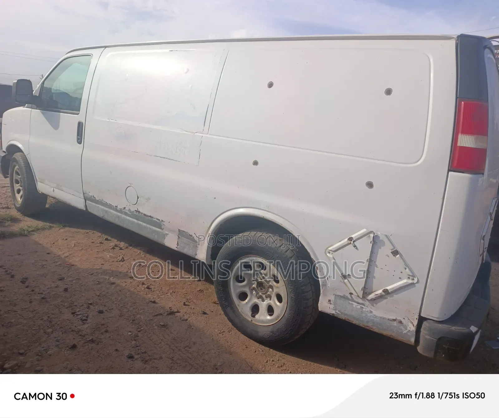 GMC Savana 2012 White