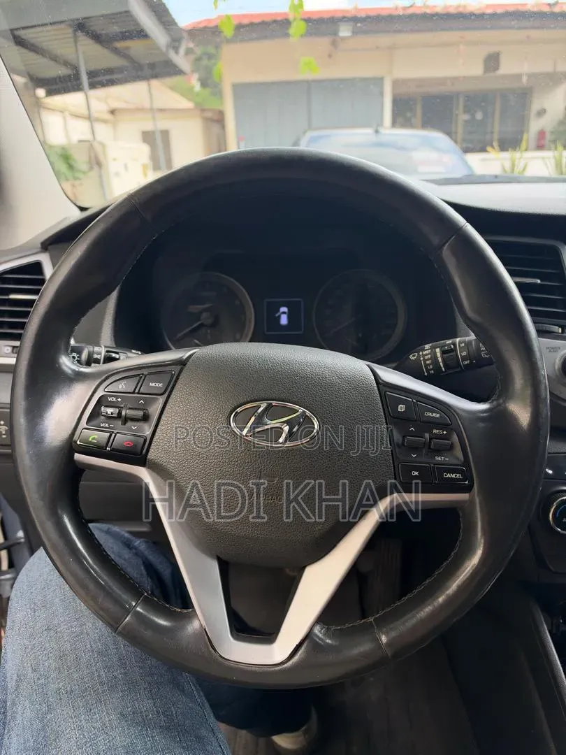 Hyundai Tucson Limited AWD 2018 Silver