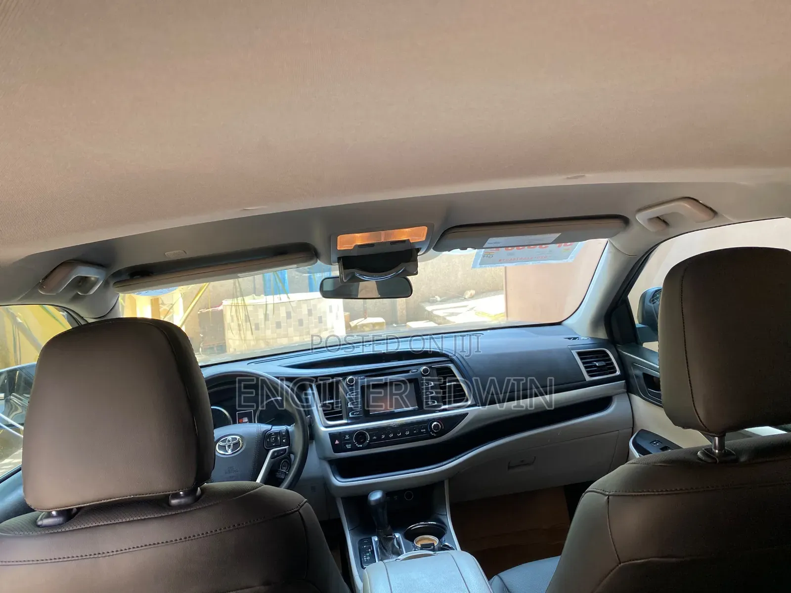 Toyota Highlander LE 2019 Gray