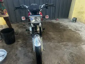 Royal RY125 2022 Red