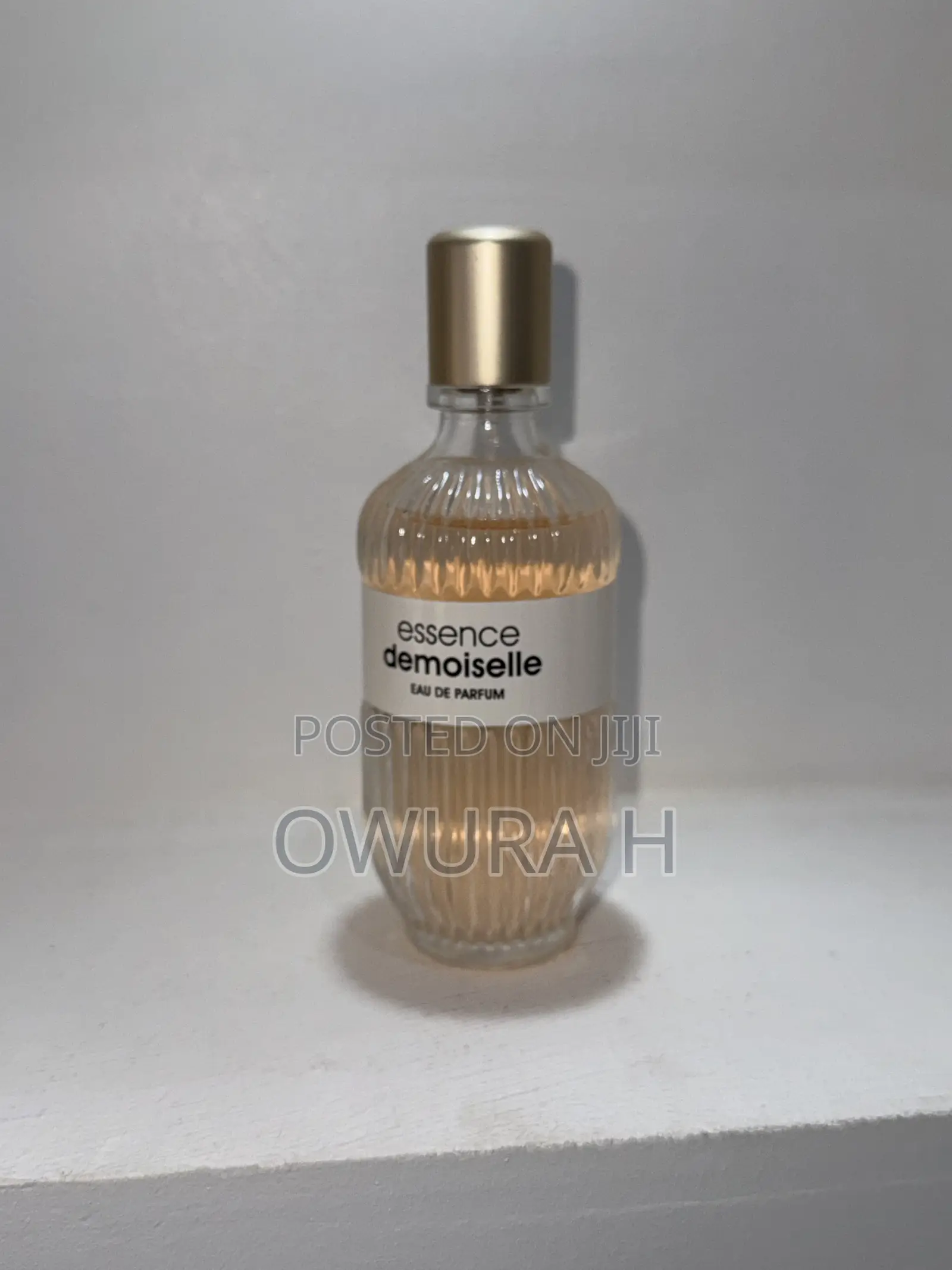 Essence Domoiselle