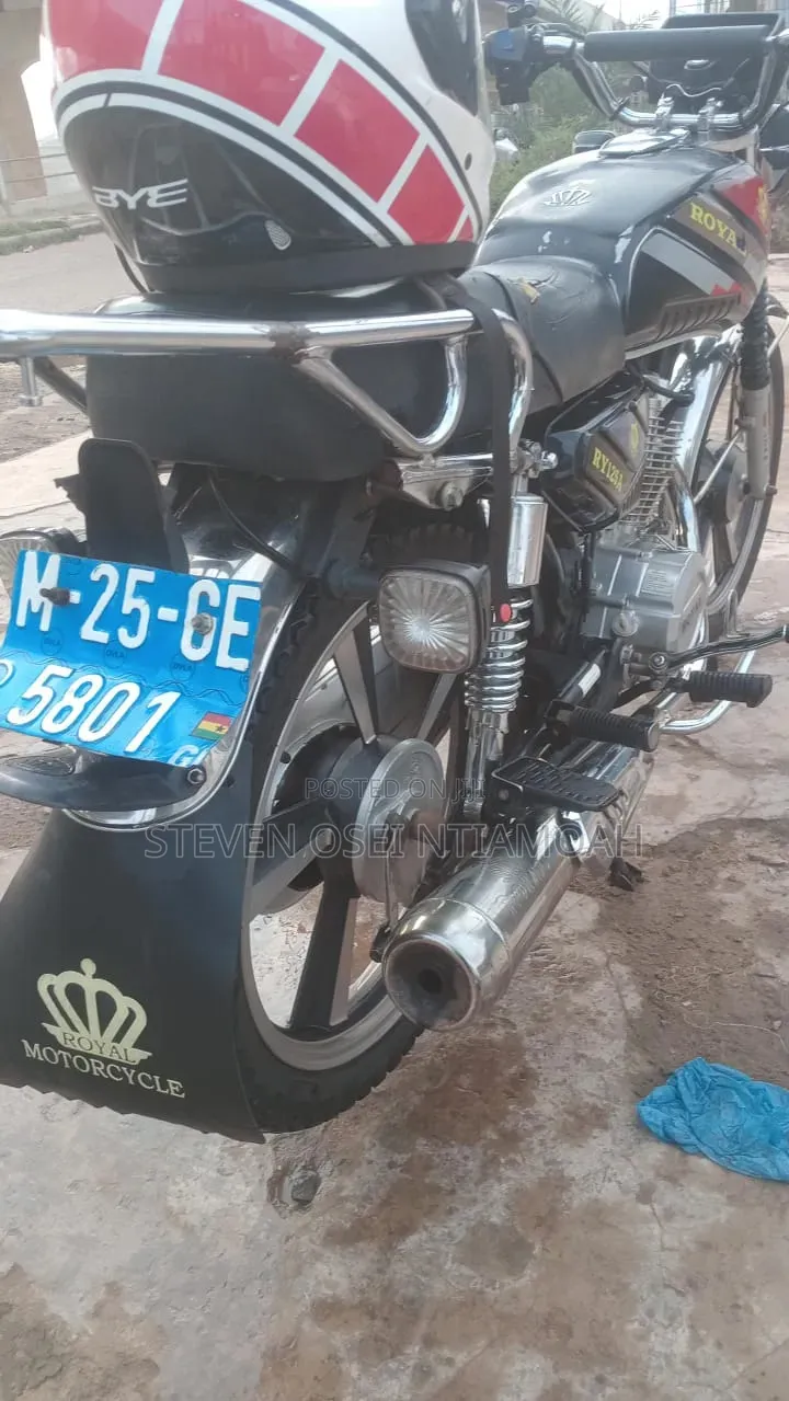 Royal RY125 2025 Black