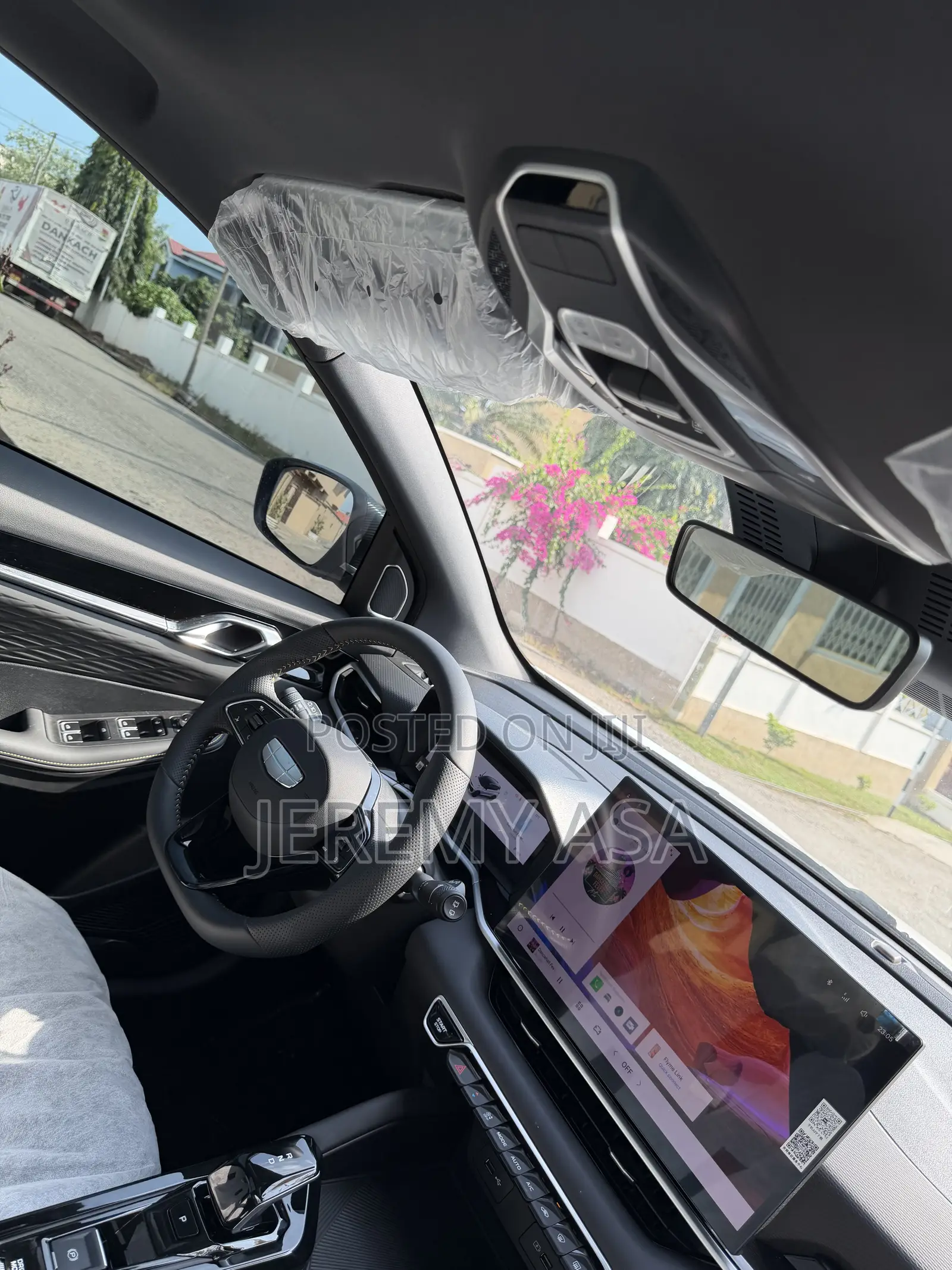 New Geely Coolray 2025 White