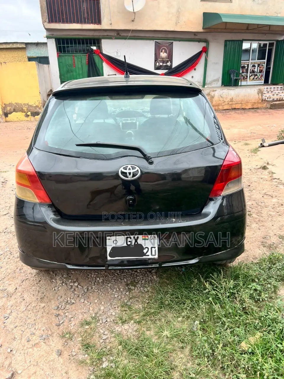 Toyota Vitz 2009 Black