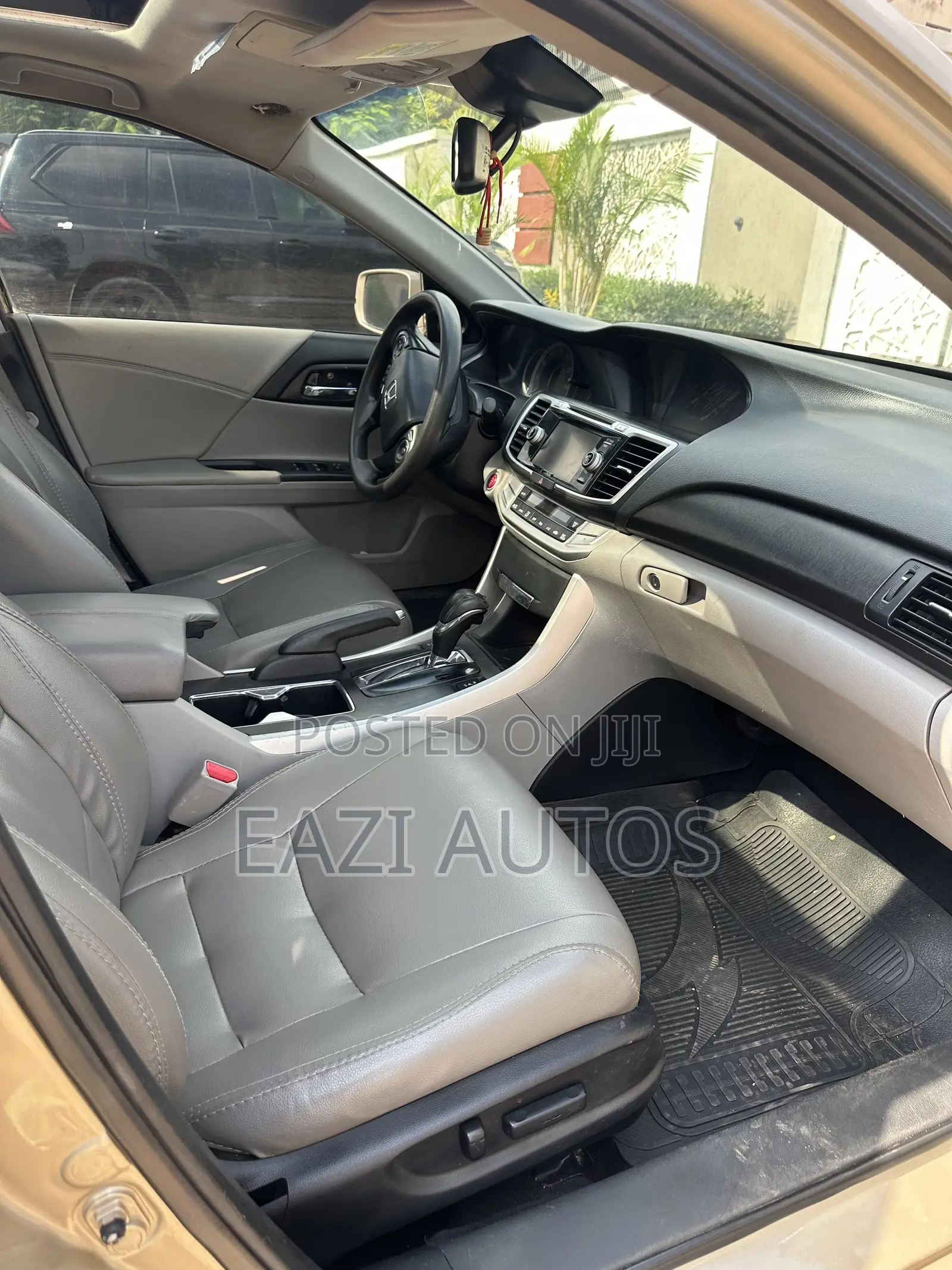 Honda Accord 2015 Pearl