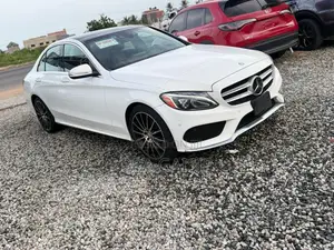 Mercedes-Benz C400 4Matic AWD Sedan (3.0L V6 7A) 2015 White