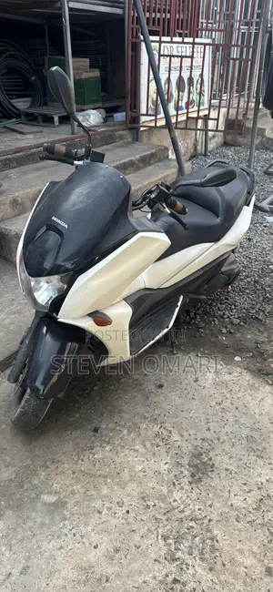 Honda 2012 White