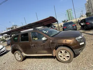 Renault Duster 2015 Brown