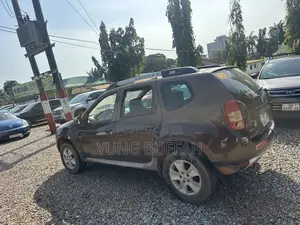 Renault Duster 2015 Brown
