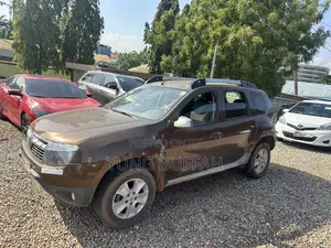 Renault Duster 2015 Brown