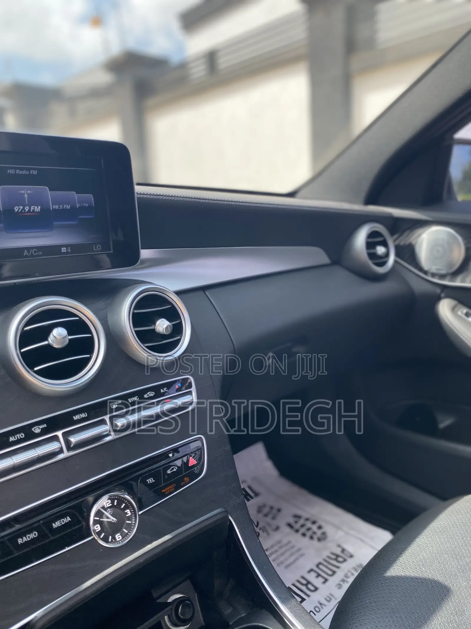 Mercedes-Benz C300 Luxury 4Matic Sedan AWD (2.0L 4cyl 7A) 2016 White