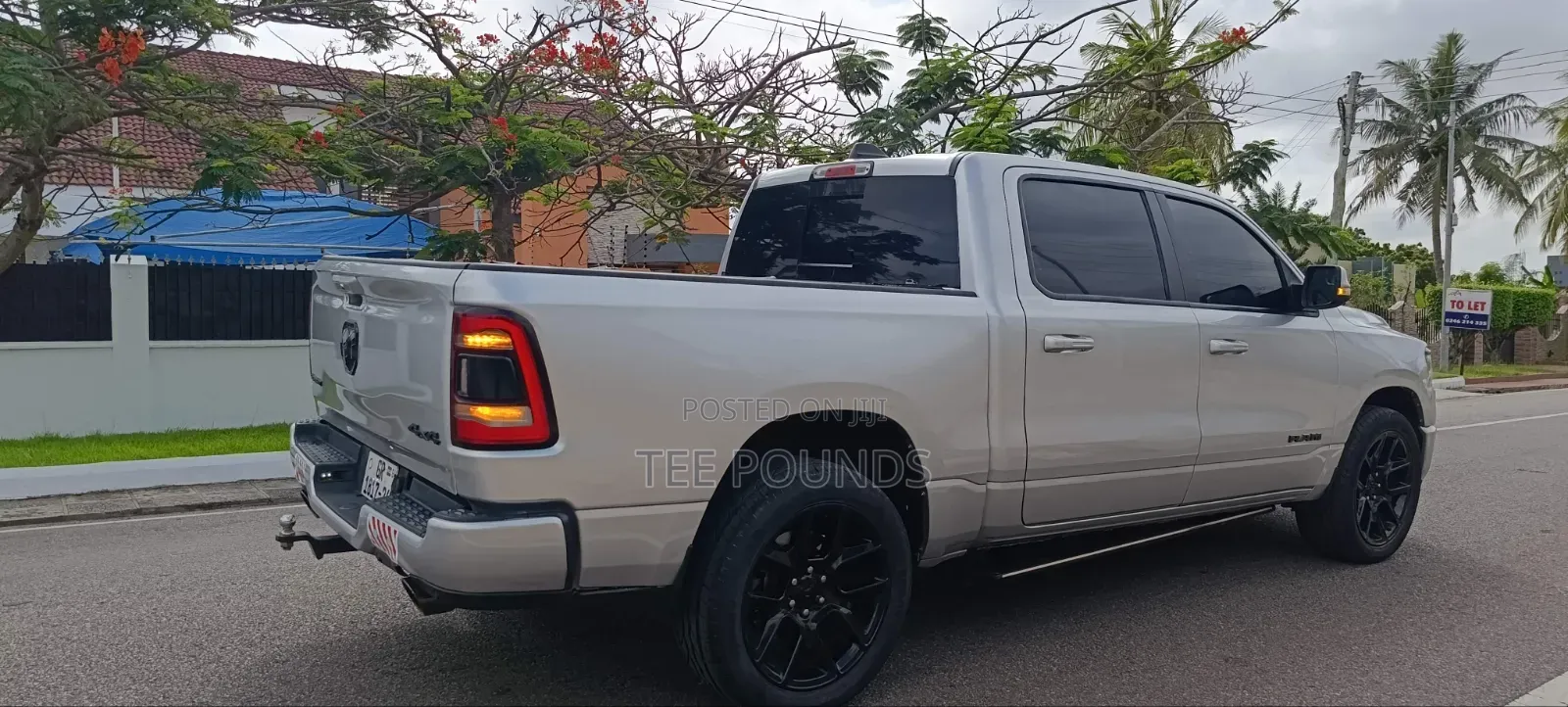 Dodge RAM 1500 5.7 Petrol AWD 2022 Silver