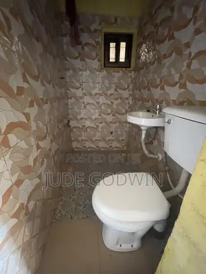1bdrm House in Tse Addo, Burma Camp for rent