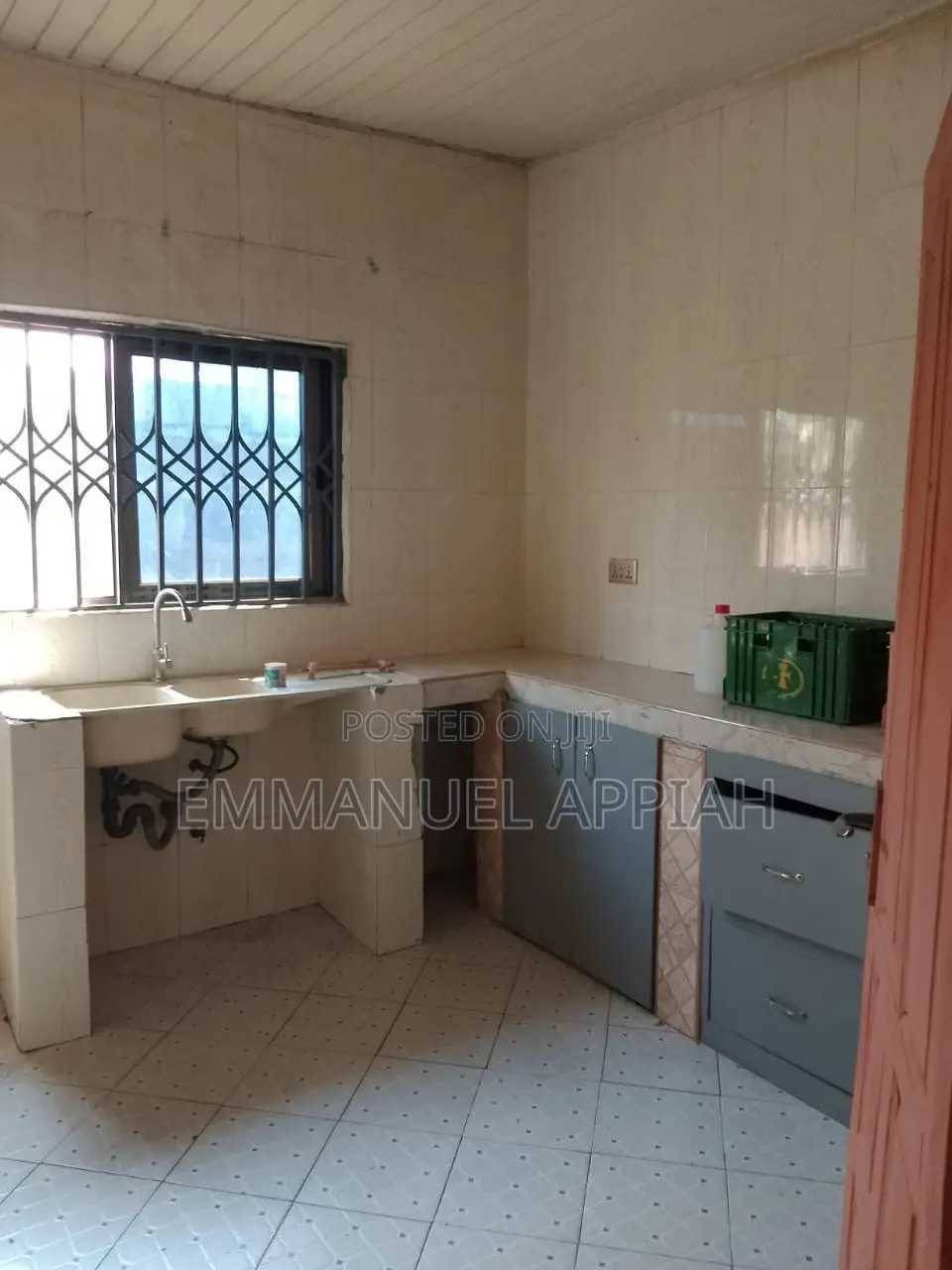 2bdrm Apartment in Awoshei Last Stop, Awoshie for rent