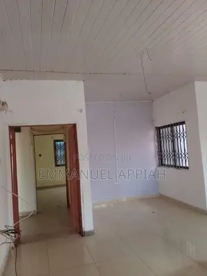 2bdrm Apartment in Awoshei Last Stop, Awoshie for rent