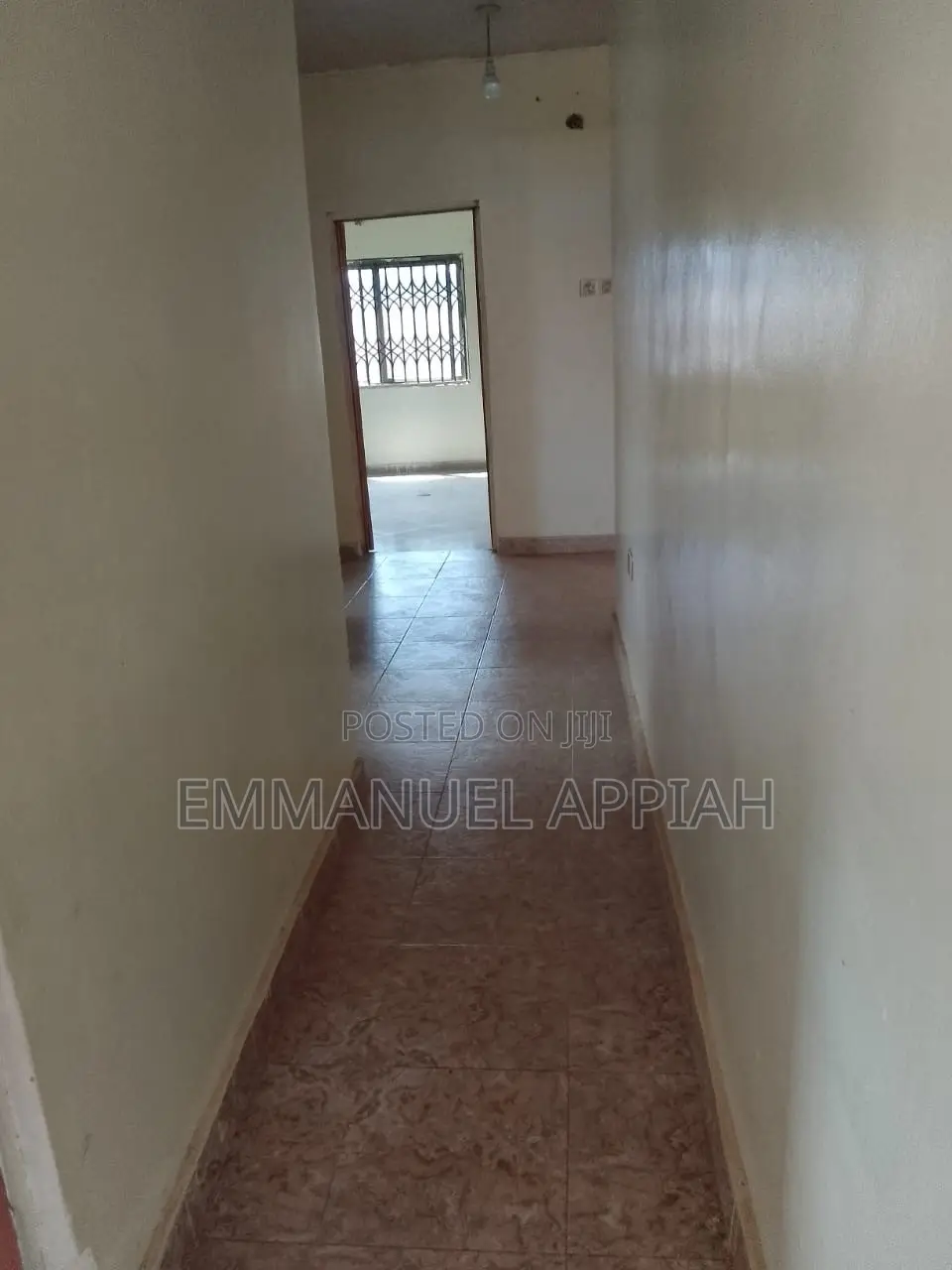 2bdrm Apartment in Awoshei Last Stop, Awoshie for rent