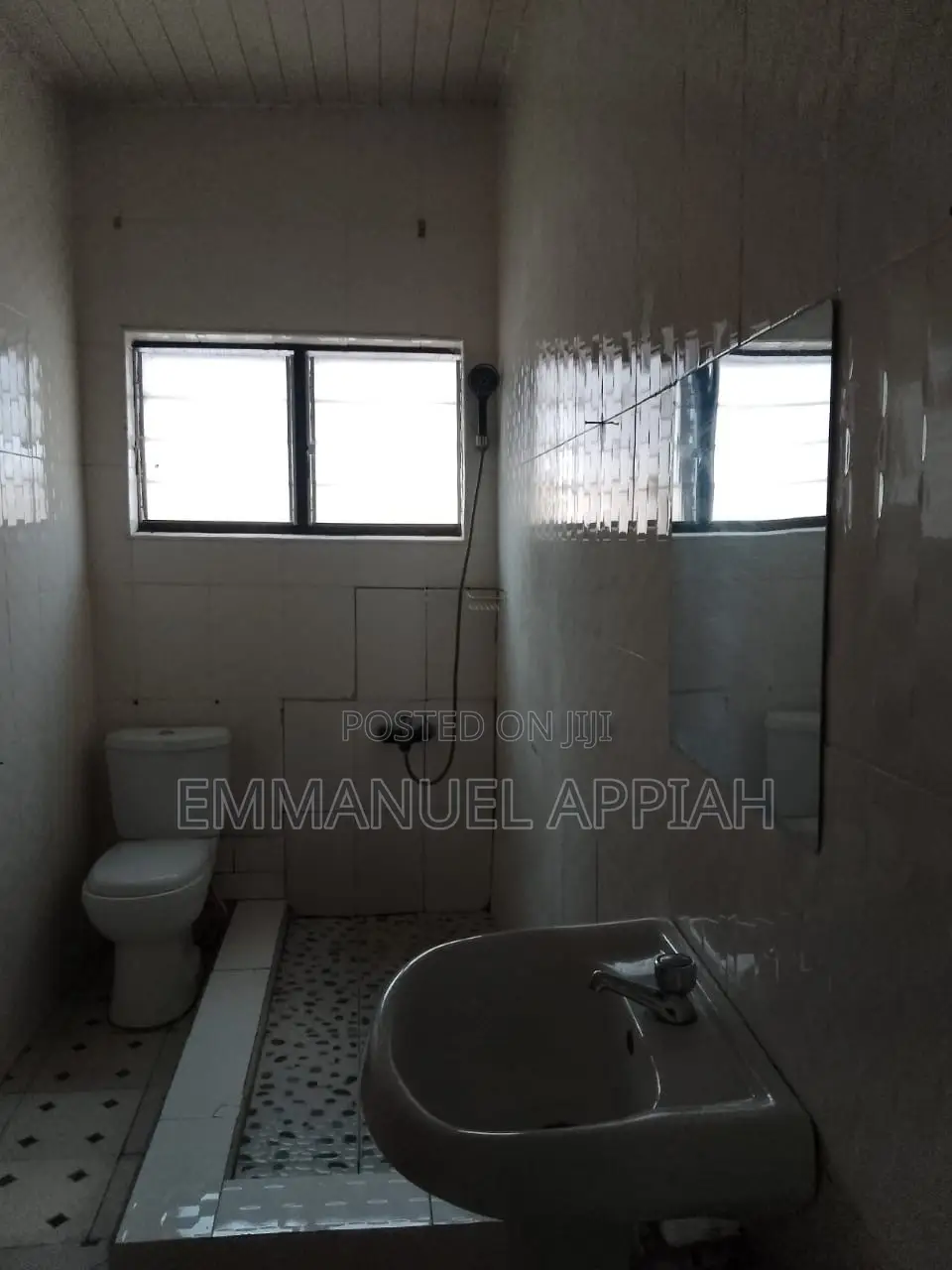 2bdrm Apartment in Awoshei Last Stop, Awoshie for rent