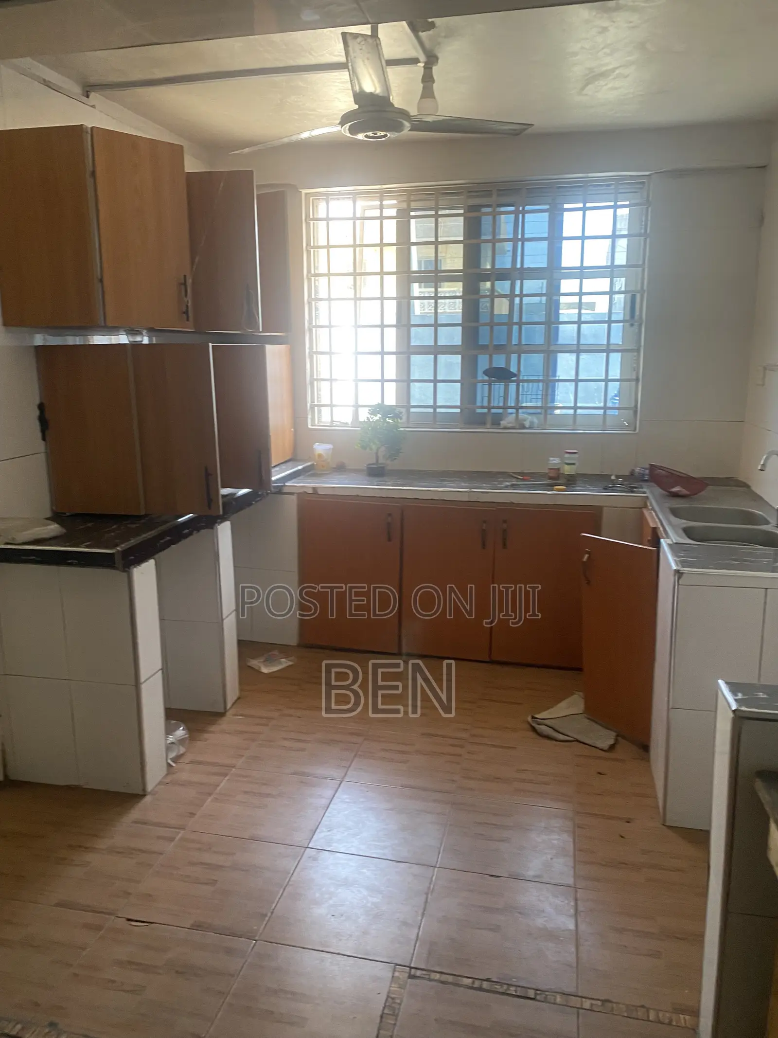 3bdrm Apartment in Dzorwulu for rent