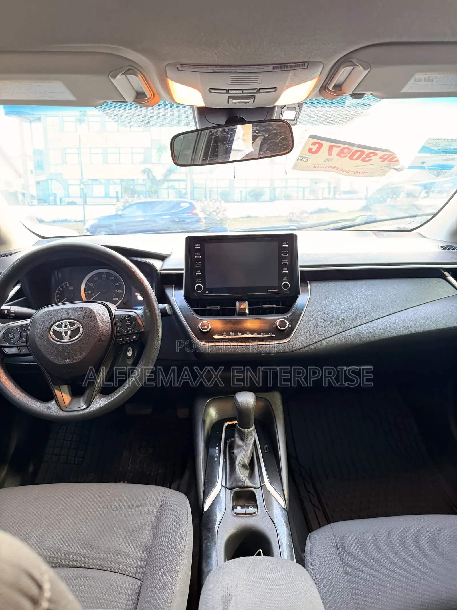 Toyota Corolla LE 2020 Green