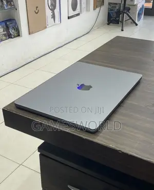Laptop Apple MacBook Air 2022 M2 8GB Apple M2 SSD 256GB