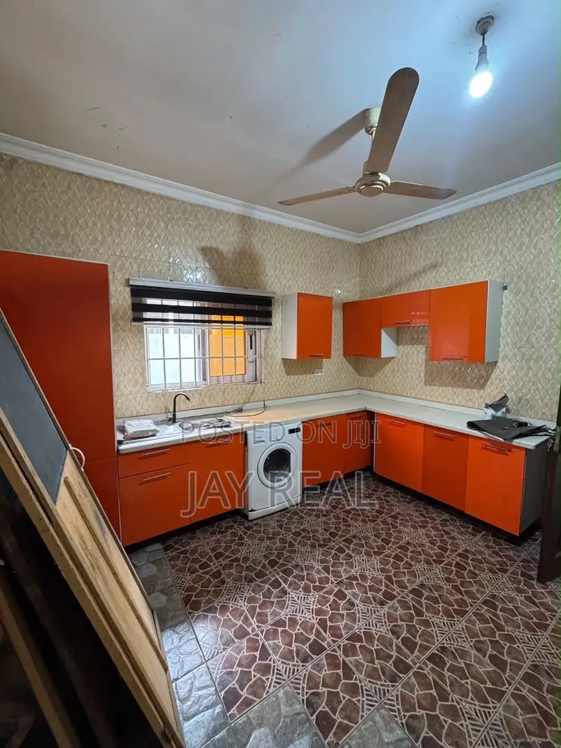 3bdrm Apartment in Jay Real Estate And, Kasoa for rent