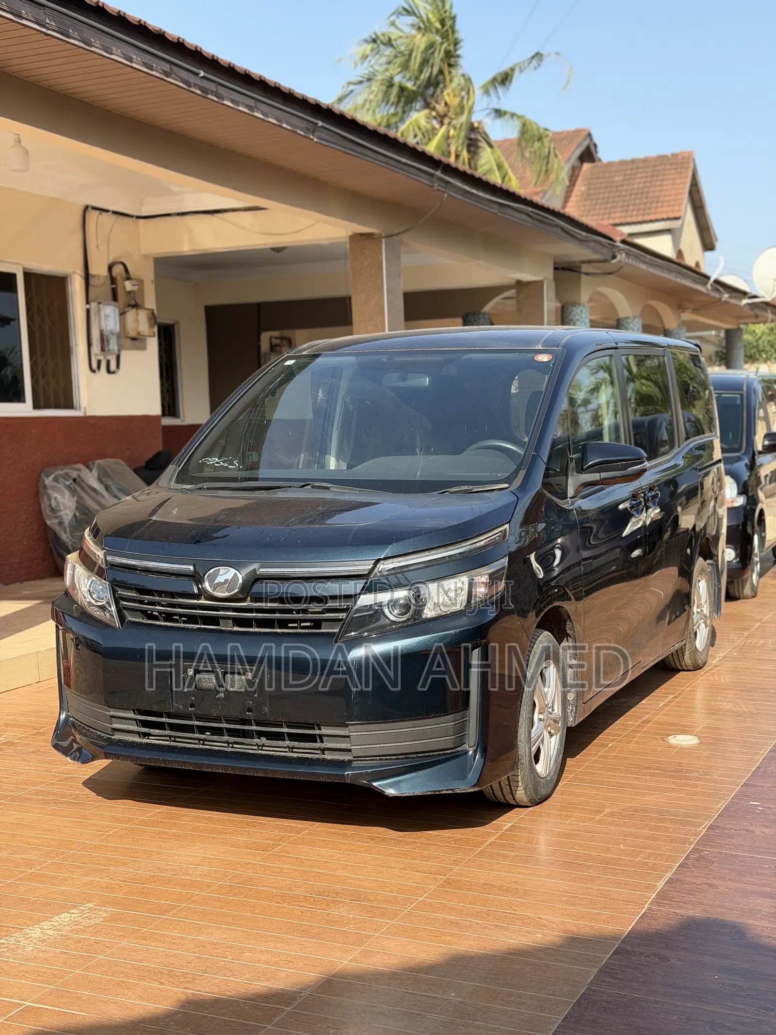 Toyota Voxy 2015 Blue