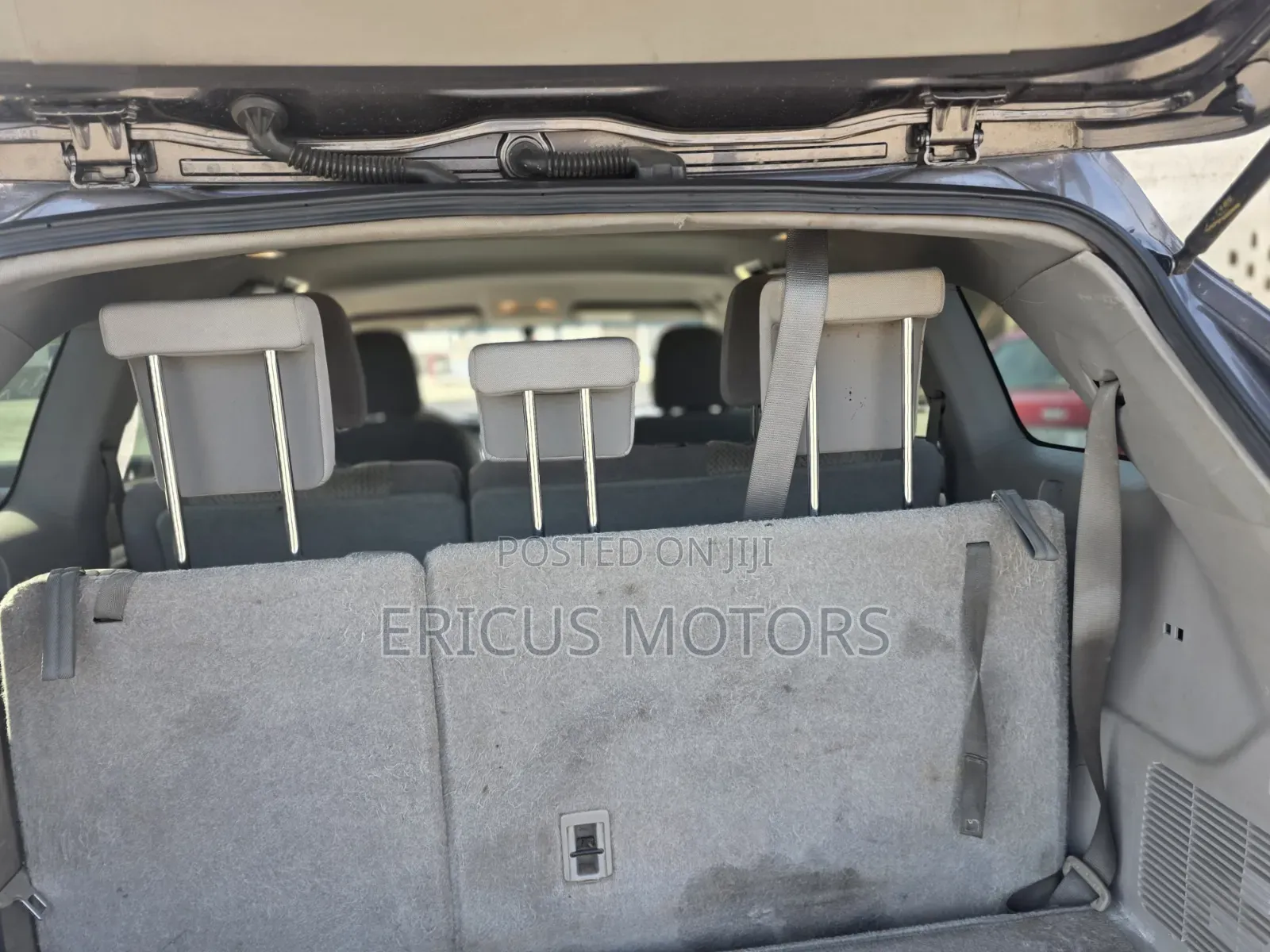 Toyota Highlander LE 4dr SUV (2.7L 4cyl 6A) 2015 Gray