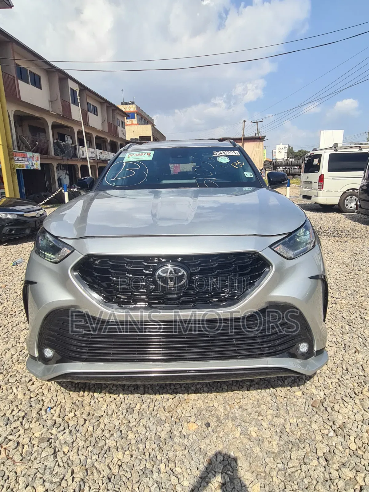 Toyota Highlander XSE AWD 2024 Silver